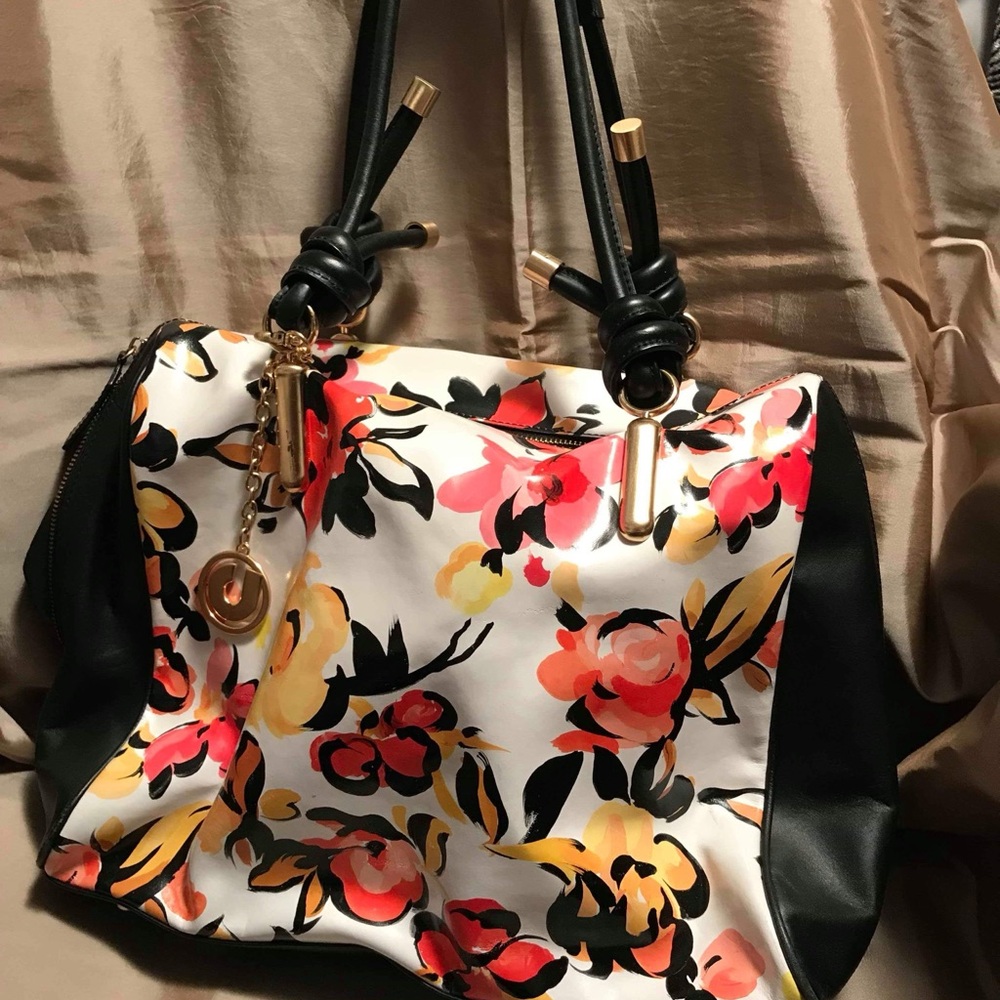 Floral Black and White Women's Bag